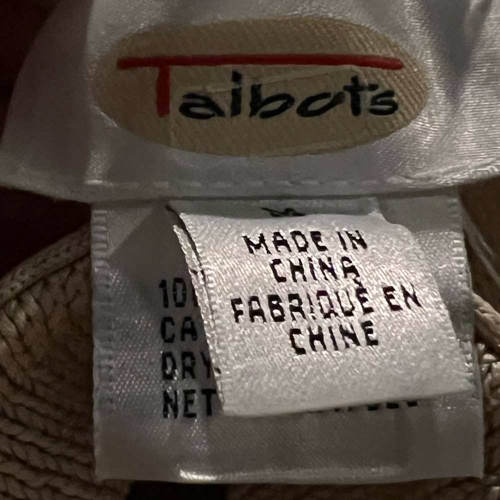 Talbot’s Women's Cream 100% Silk Sweater / size M - Picture 6 of 13